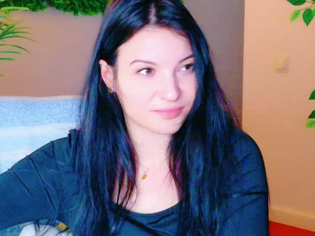 IchTahira's BongaCams show and profile