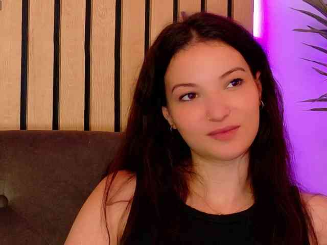 IchTahira webcam