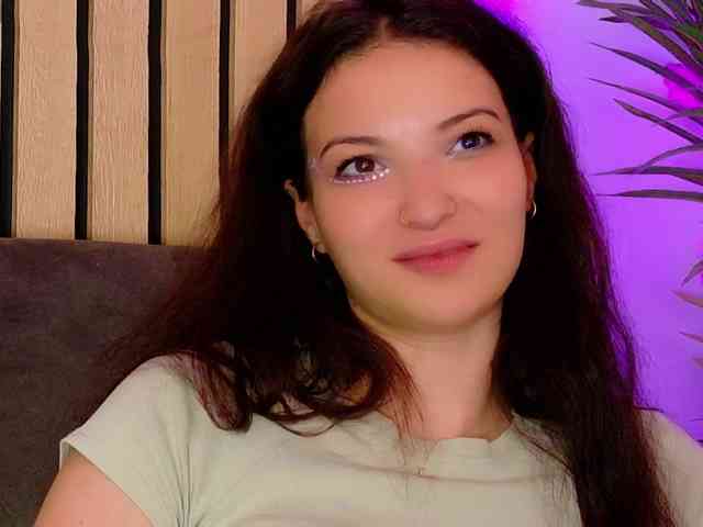 IchTahira webcam