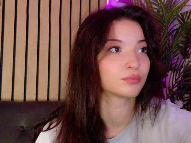 IchTahira webcam