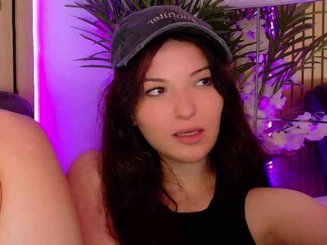 IchTahira webcam