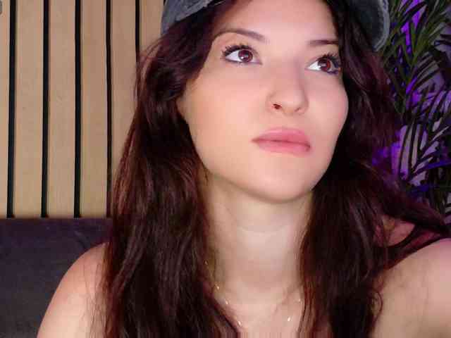 IchTahira webcam