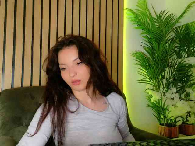 IchTahira webcam