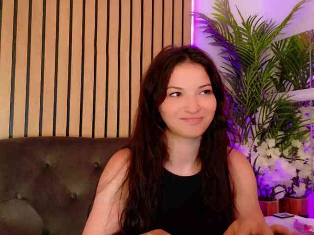 IchTahira webcam