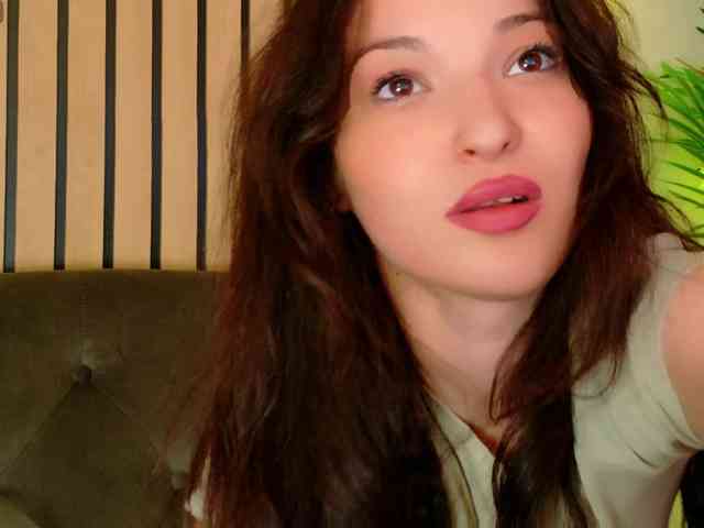 IchTahira webcam