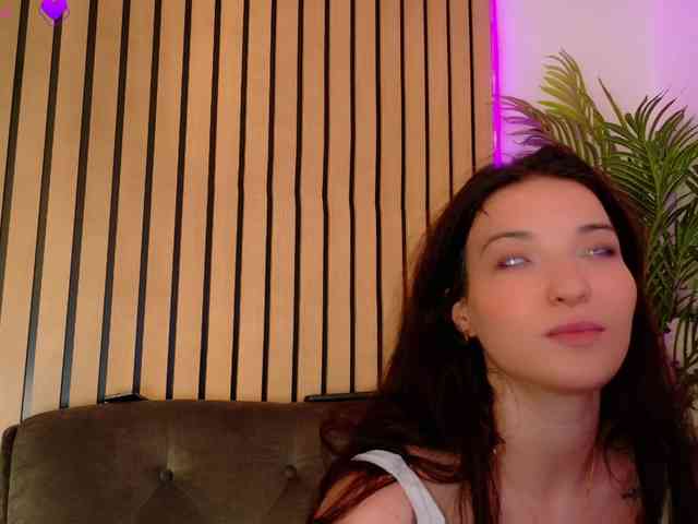 IchTahira webcam