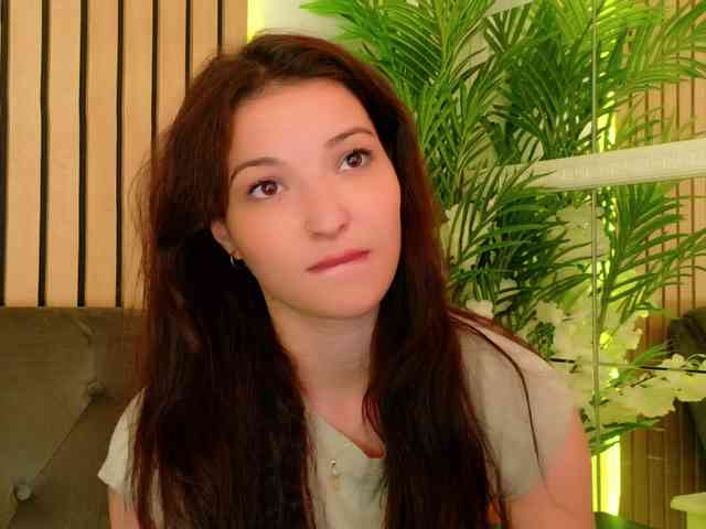 IchTahira webcam