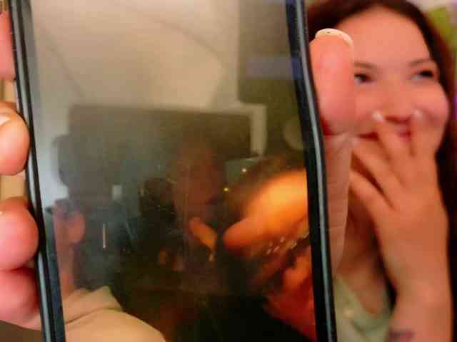 IchTahira webcam