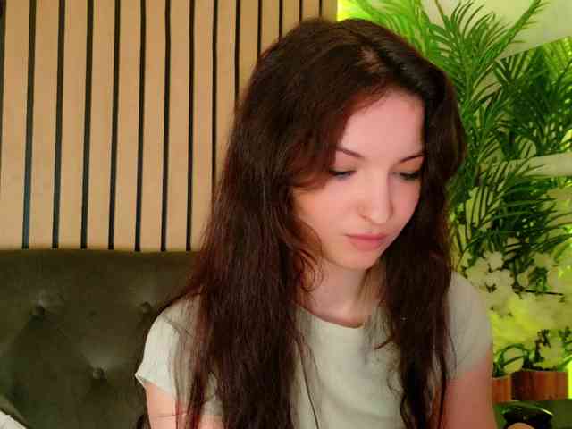 IchTahira webcam