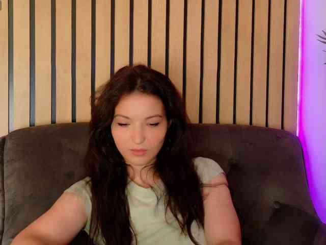 IchTahira webcam