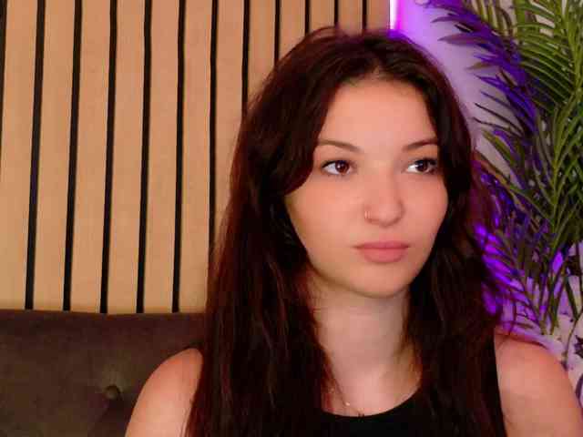 IchTahira webcam
