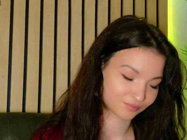 IchTahira webcam