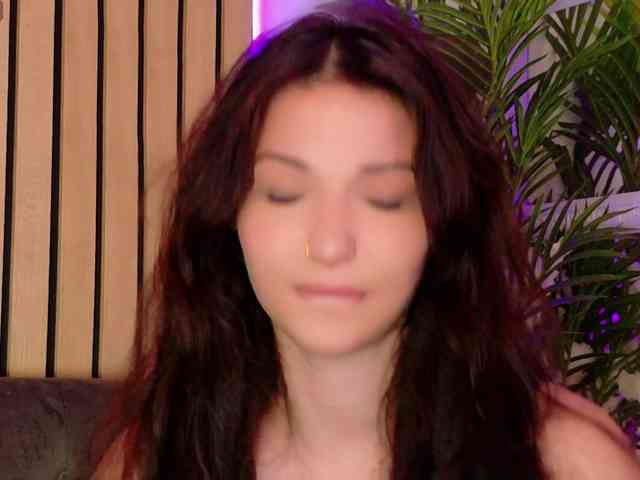 IchTahira webcam