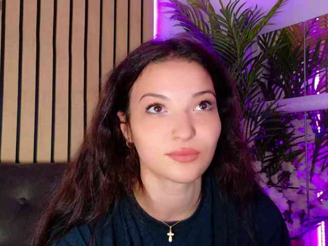 IchTahira webcam