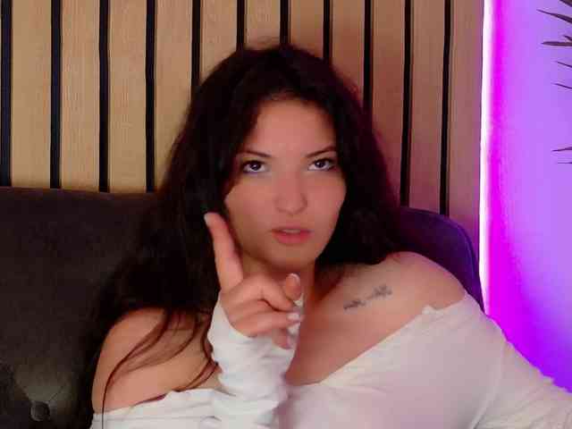 IchTahira webcam