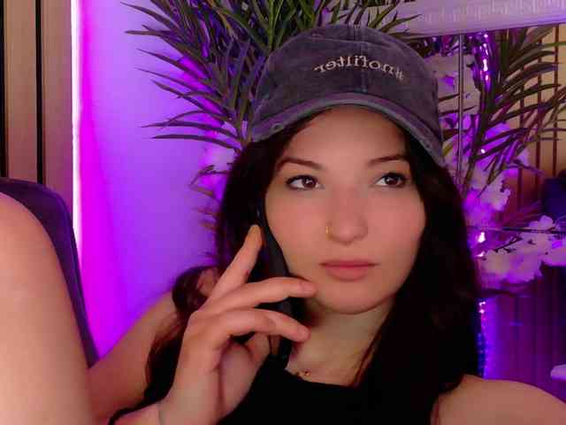 IchTahira webcam