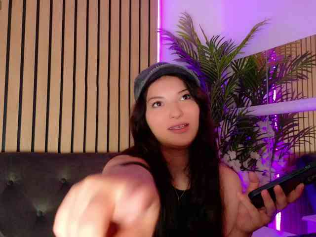 IchTahira webcam
