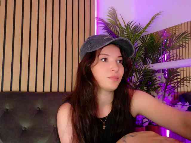 IchTahira webcam