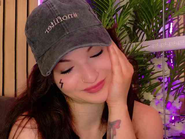 IchTahira webcam
