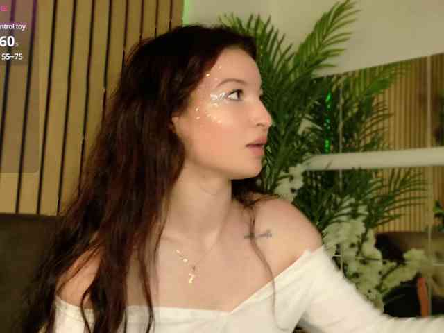 IchTahira webcam