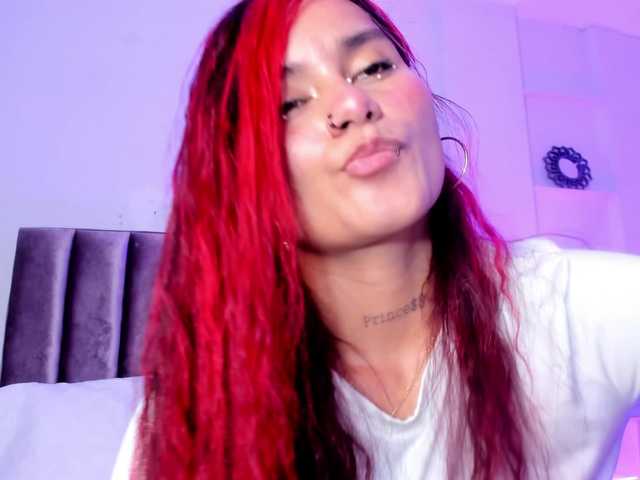  Miiaa-jones chat room