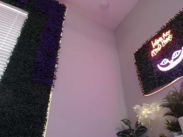 lexibby69's BongaCams show and profile