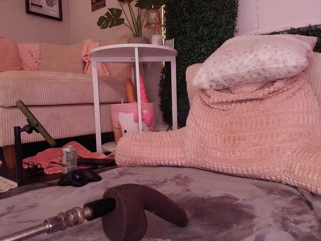 lexibby69's BongaCams show and profile