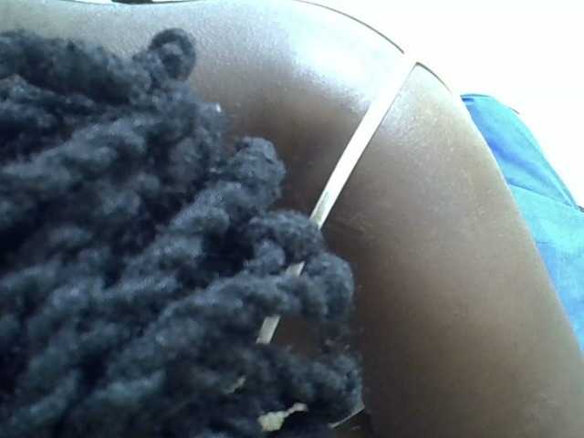 Bubblybooty webcam bongacams model stream image