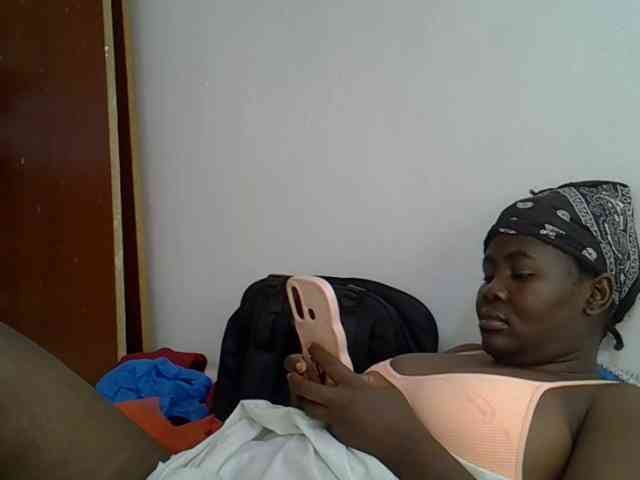Bubblybooty webcam
