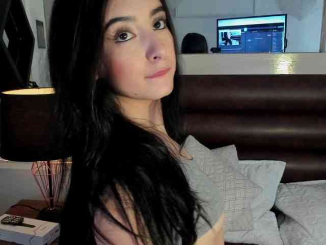 MagieeThomson webcam