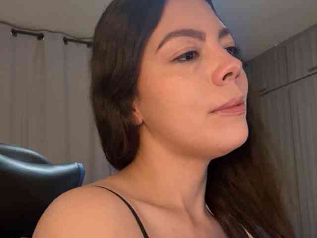 khatyjonesjones webcam