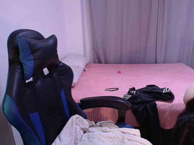 khatyjonesjones webcam