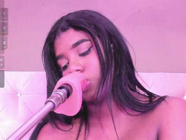 KendraChavezz1's BongaCams show and profile