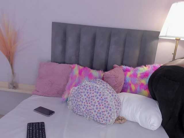 KendraChavezz1's BongaCams show and profile