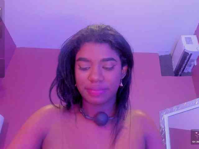 KendraChavezz1 webcam