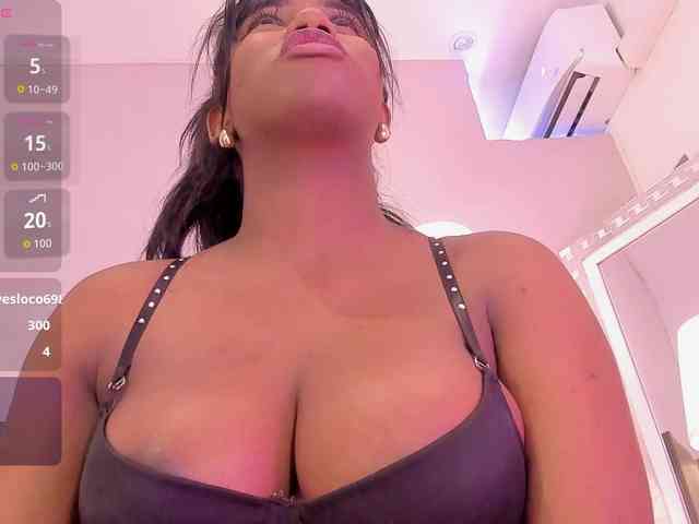 KendraChavezz1 webcam