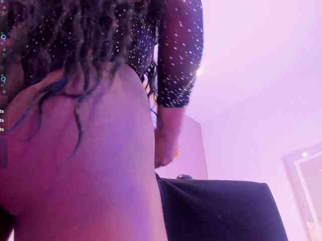 KendraChavezz1 webcam