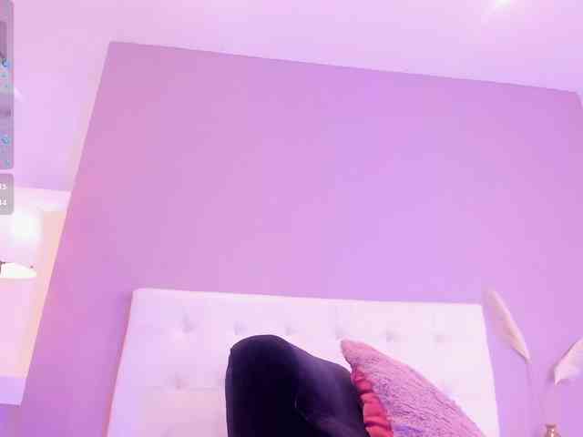 KendraChavezz1 webcam