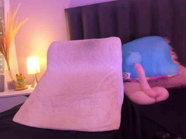 KendraChavezz1 webcam