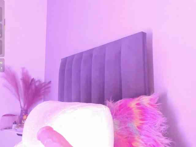 KendraChavezz1 webcam