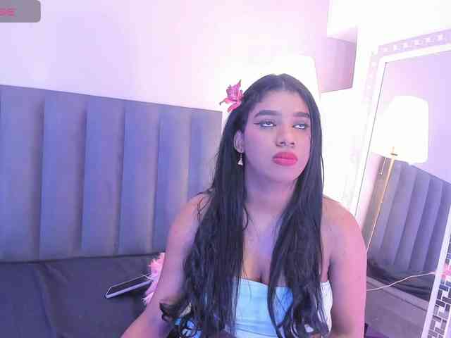 KendraChavezz1 KendraChavezz1