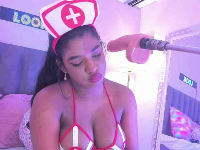 KendraChavezz1 webcam