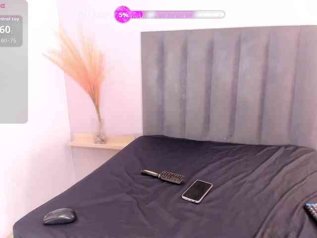 KendraChavezz1 webcam