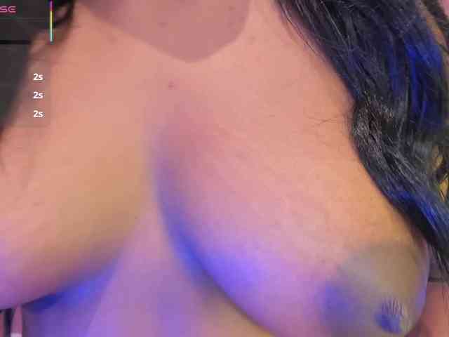 KendraChavezz1 webcam