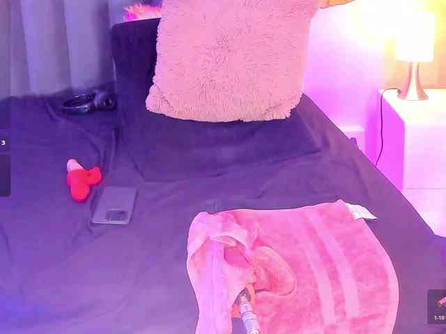 KendraChavezz1 webcam