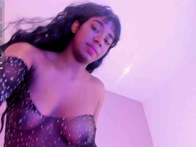 KendraChavezz1 webcam