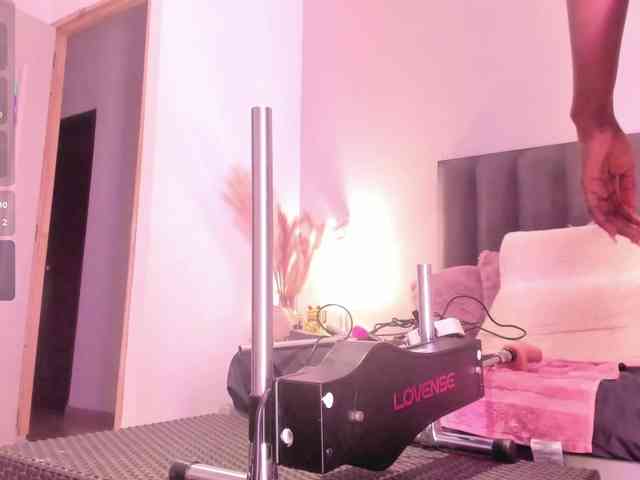 KendraChavezz1 webcam