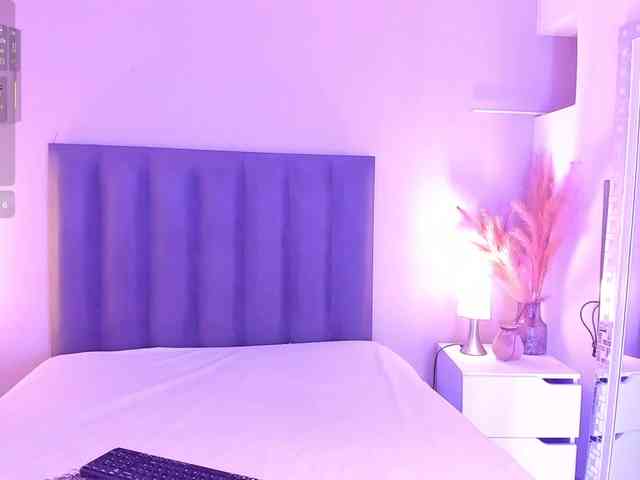 KendraChavezz1 webcam