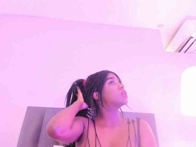 KendraChavezz1 KendraChavezz1