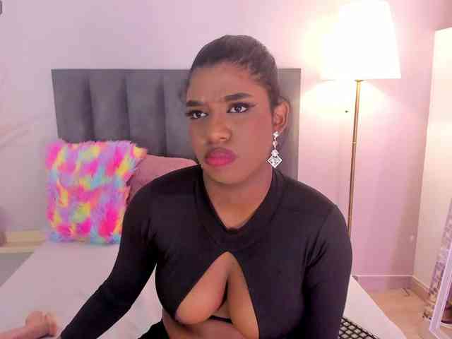 KendraChavezz1 webcam